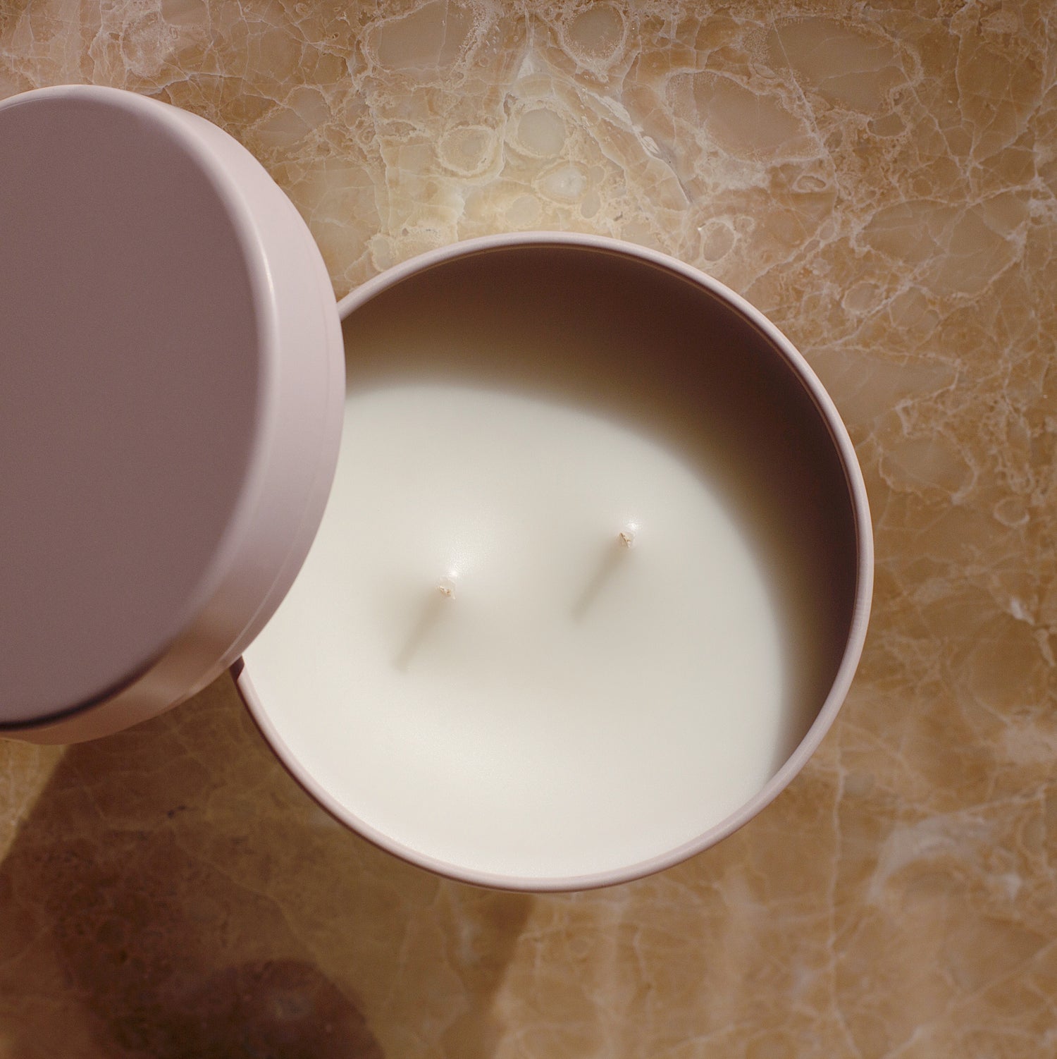 Reign of Roses Candle | Lotus Tin